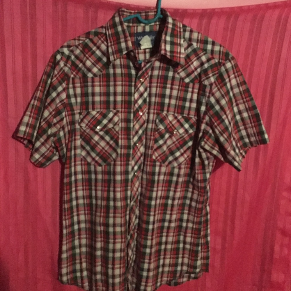 Wrangler shirt